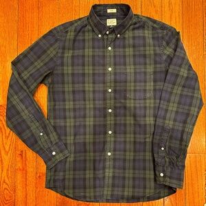 J CREW - SECRET WASH COTTON BUTTON DOWN - SIZE M